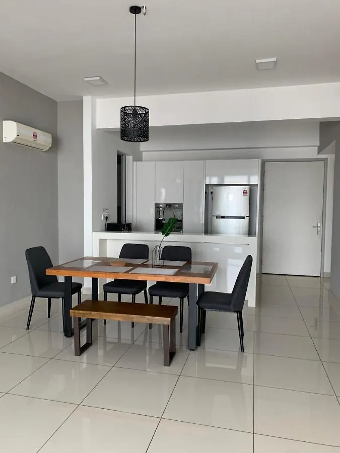 Jazz Service Suites 2 Bedroom 35-1 By Yen'S Sojourn Bagan Jermal 0*,